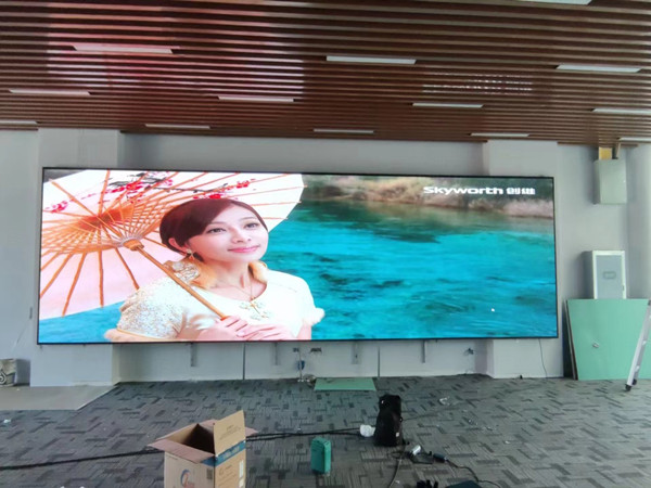 马村P1.53led小间距屏安装案例